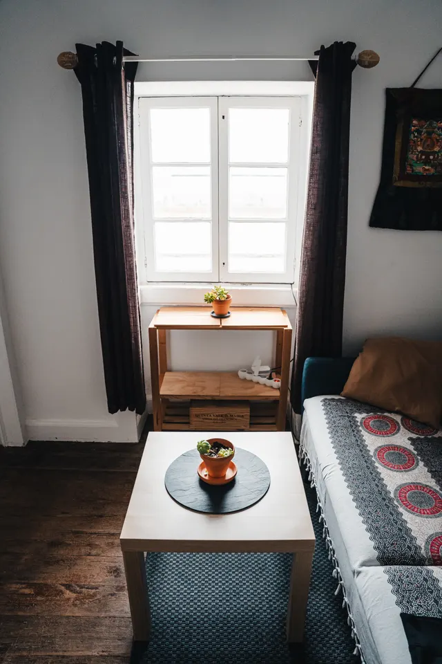Ocean View Flat — photography by Martin Kozojed
