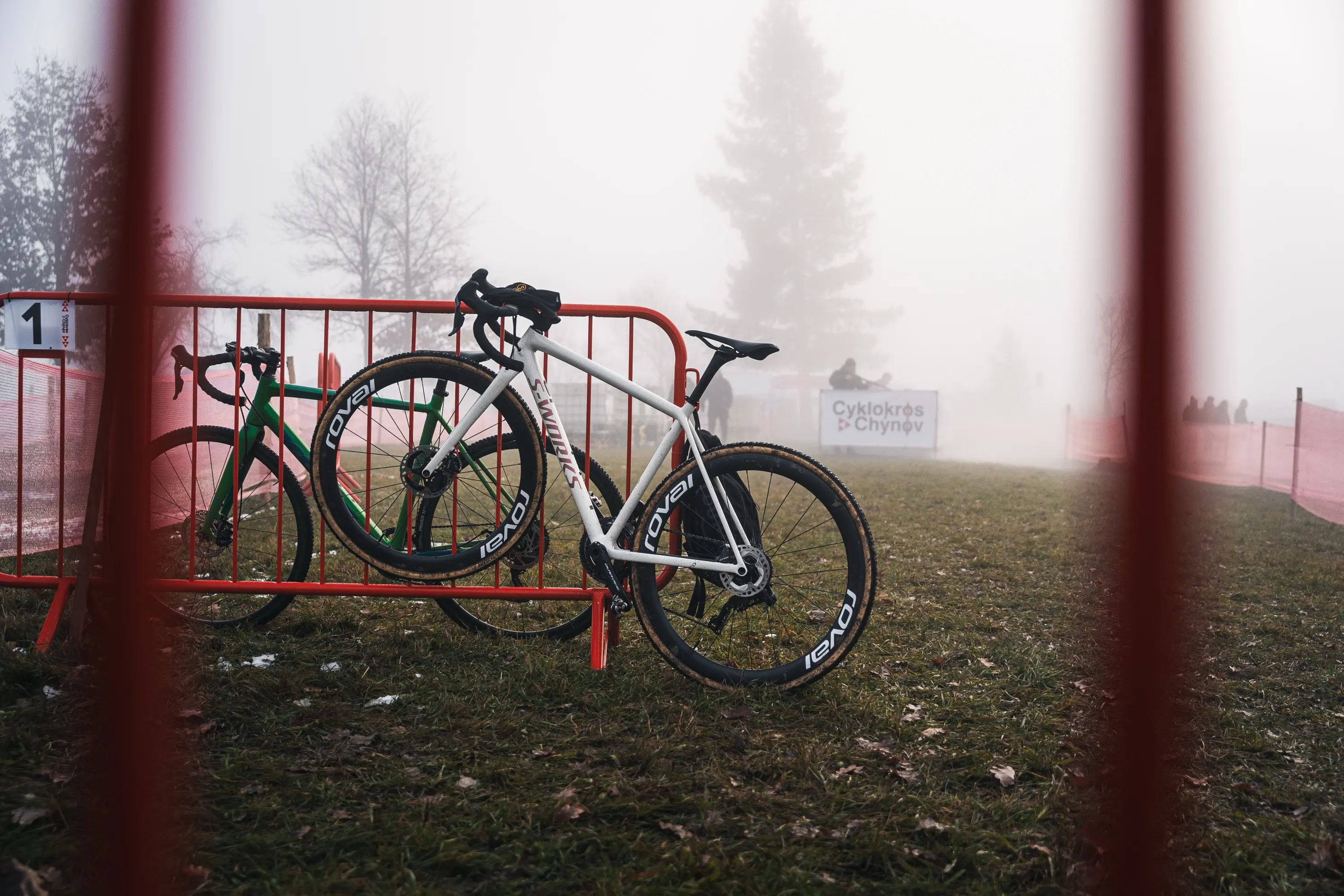 Cyclo Cross Chýnov — photography by Martin Kozojed