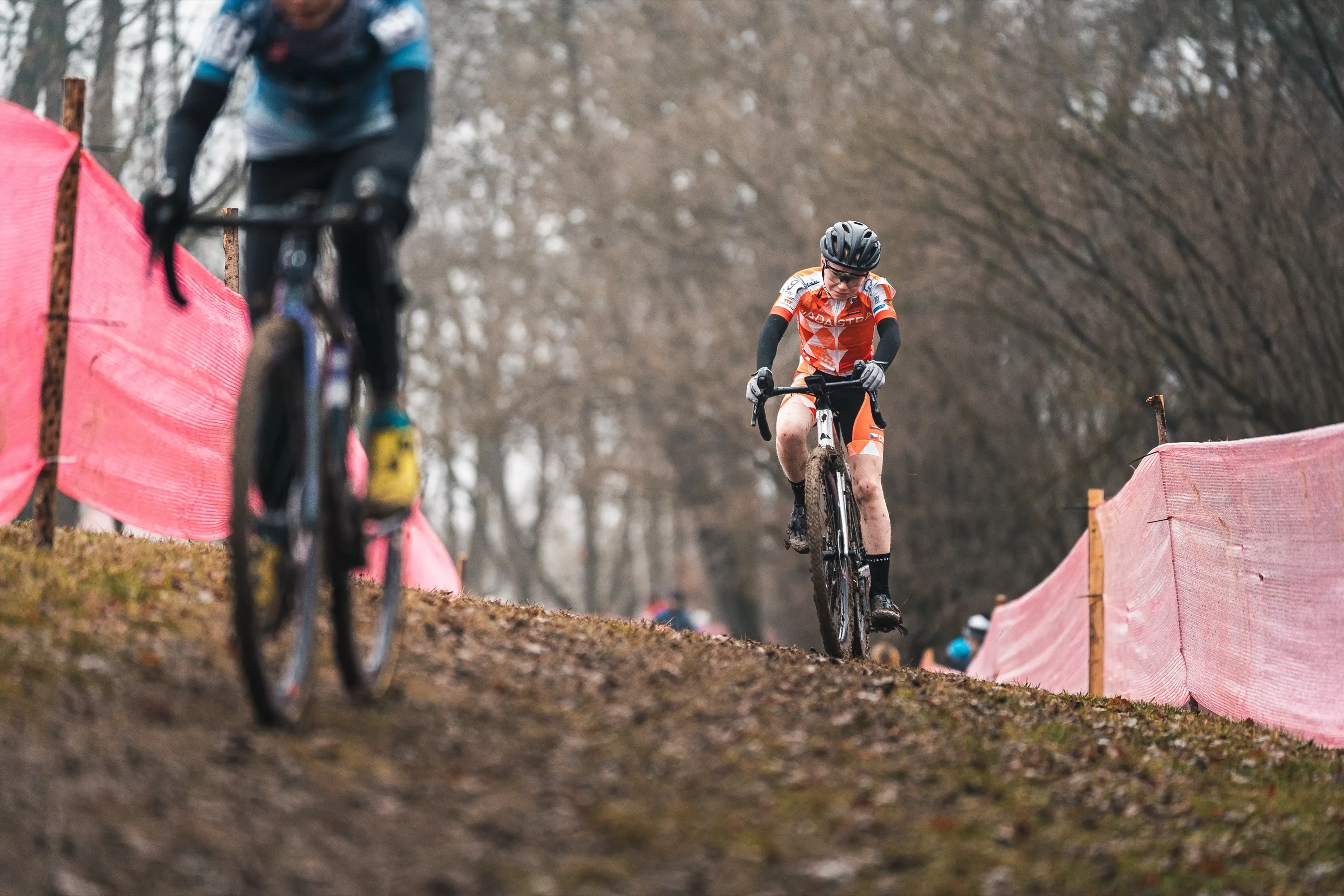 Cyclo Cross Chýnov — photography by Martin Kozojed