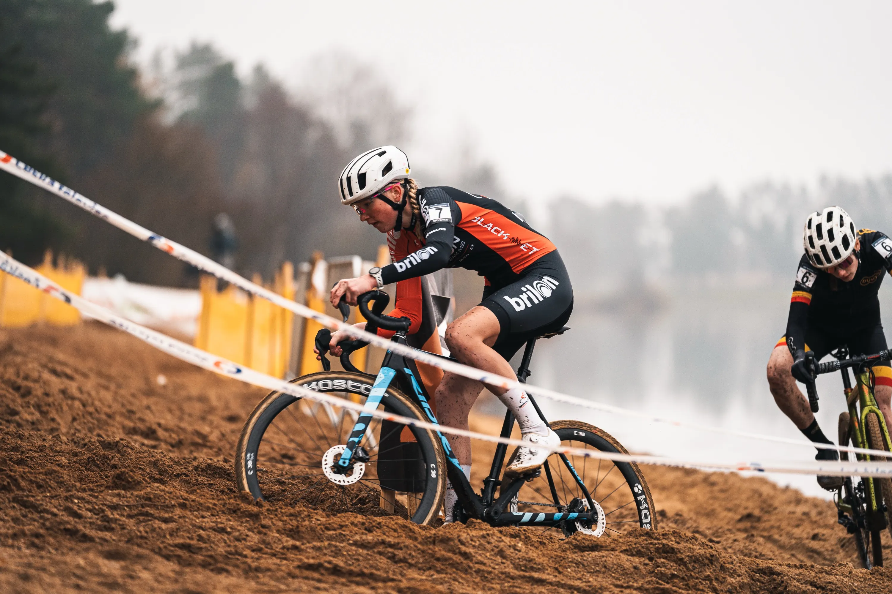 Cyclo Cross Veselý nad Lužnicí — photography by Martin Kozojed