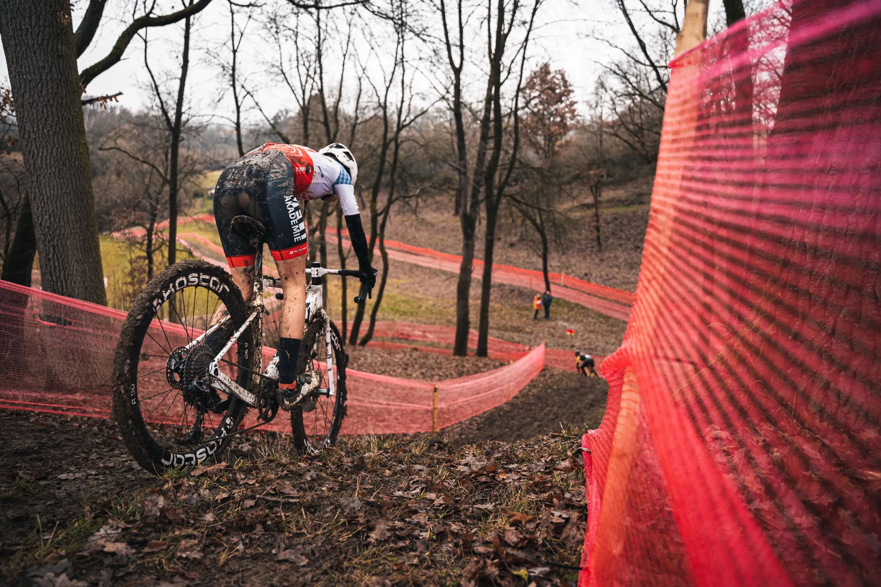 Cyclo Cross Chýnov — photography by Martin Kozojed