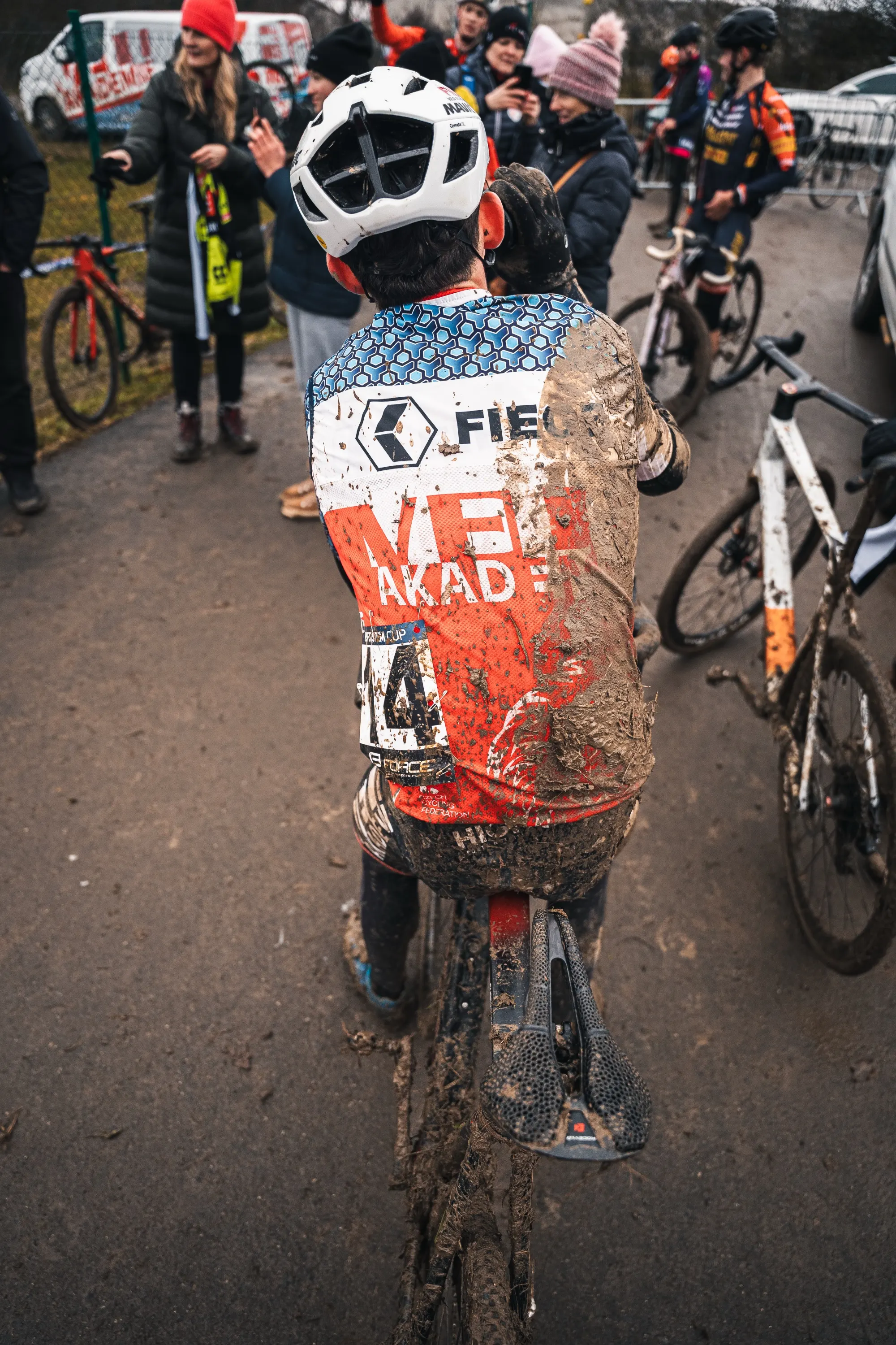 Cyclo Cross Chýnov — photography by Martin Kozojed