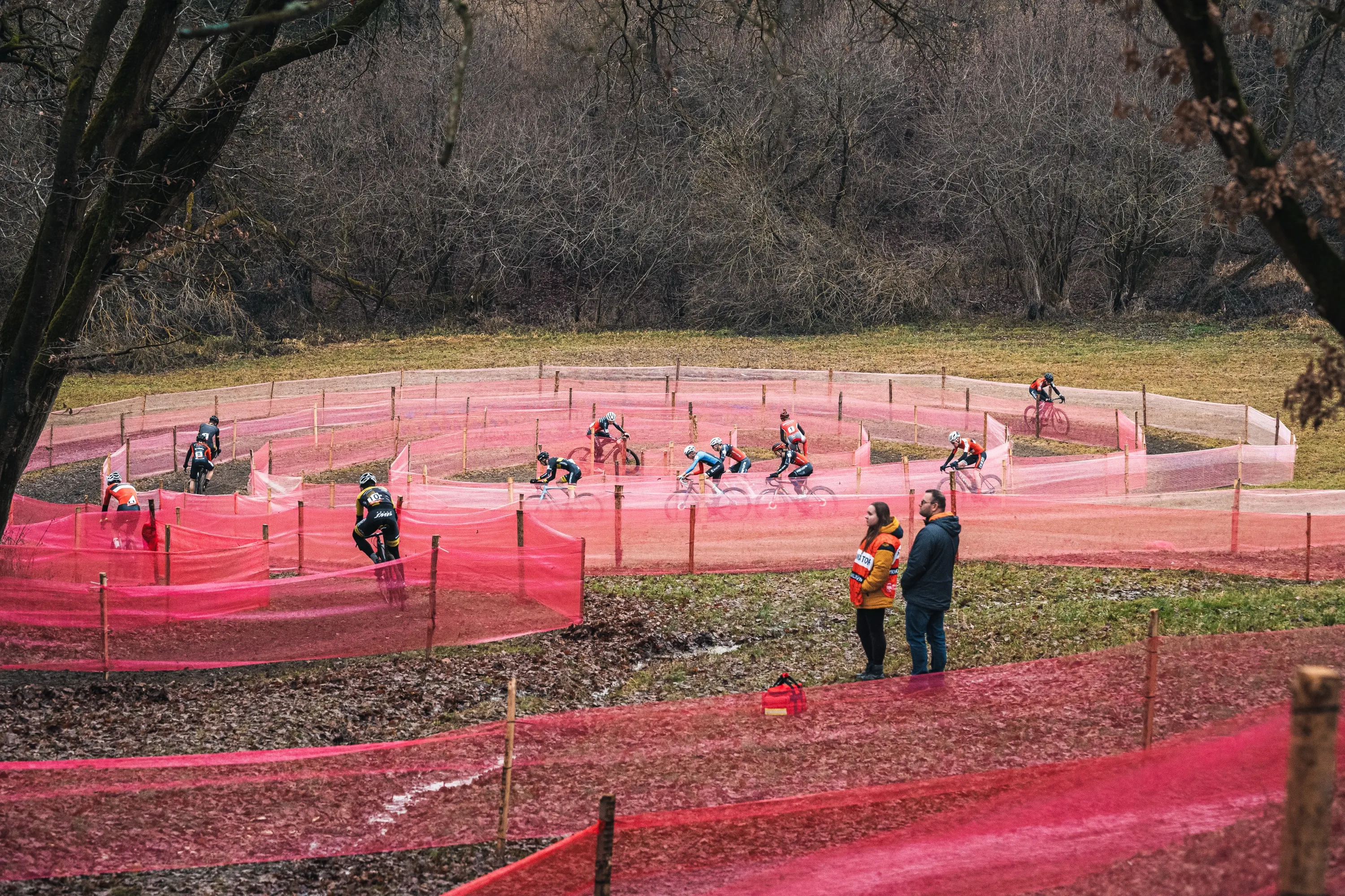 Cyclo Cross Chýnov — photography by Martin Kozojed