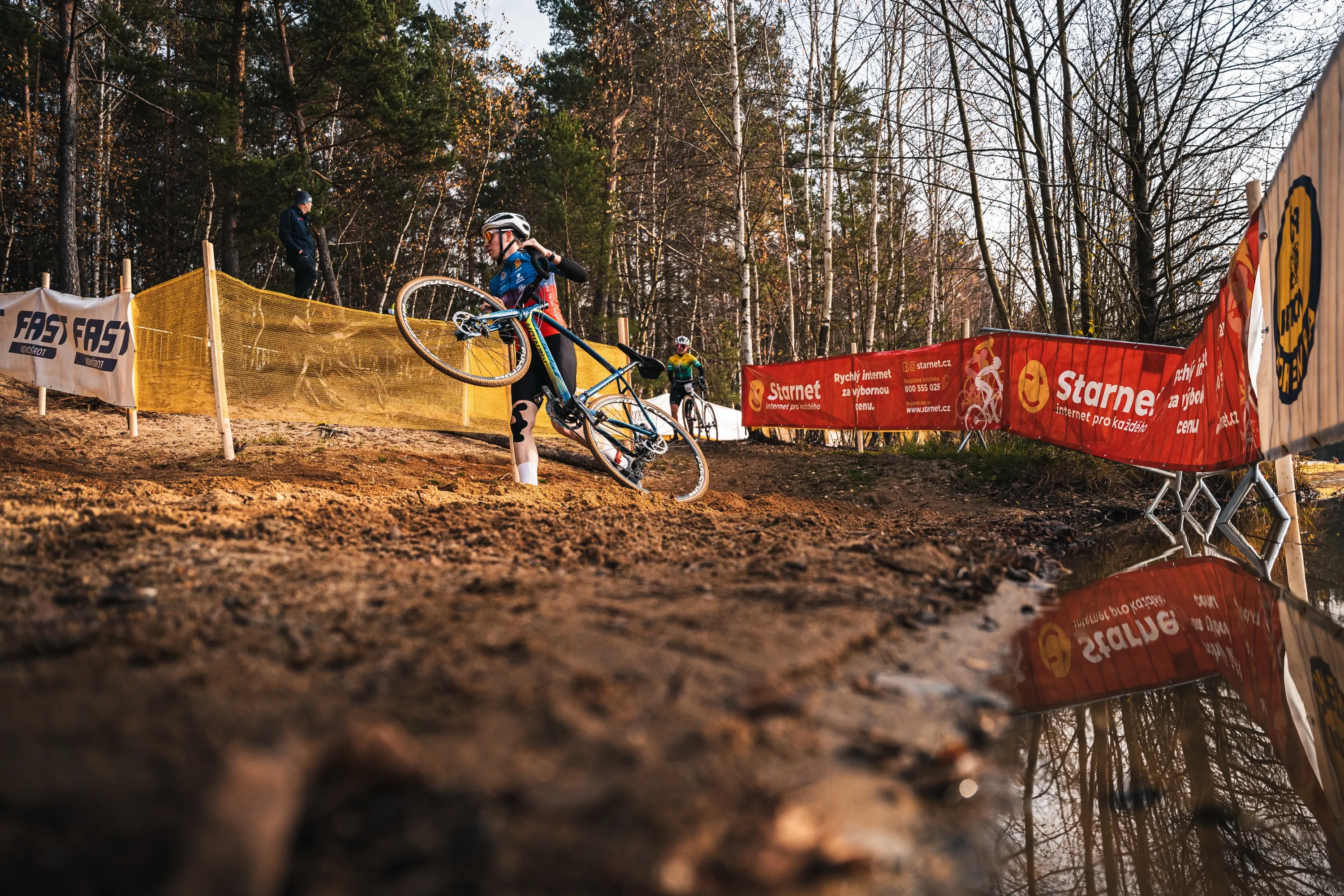 Cyclo Cross Veselý nad Lužnicí — photography by Martin Kozojed
