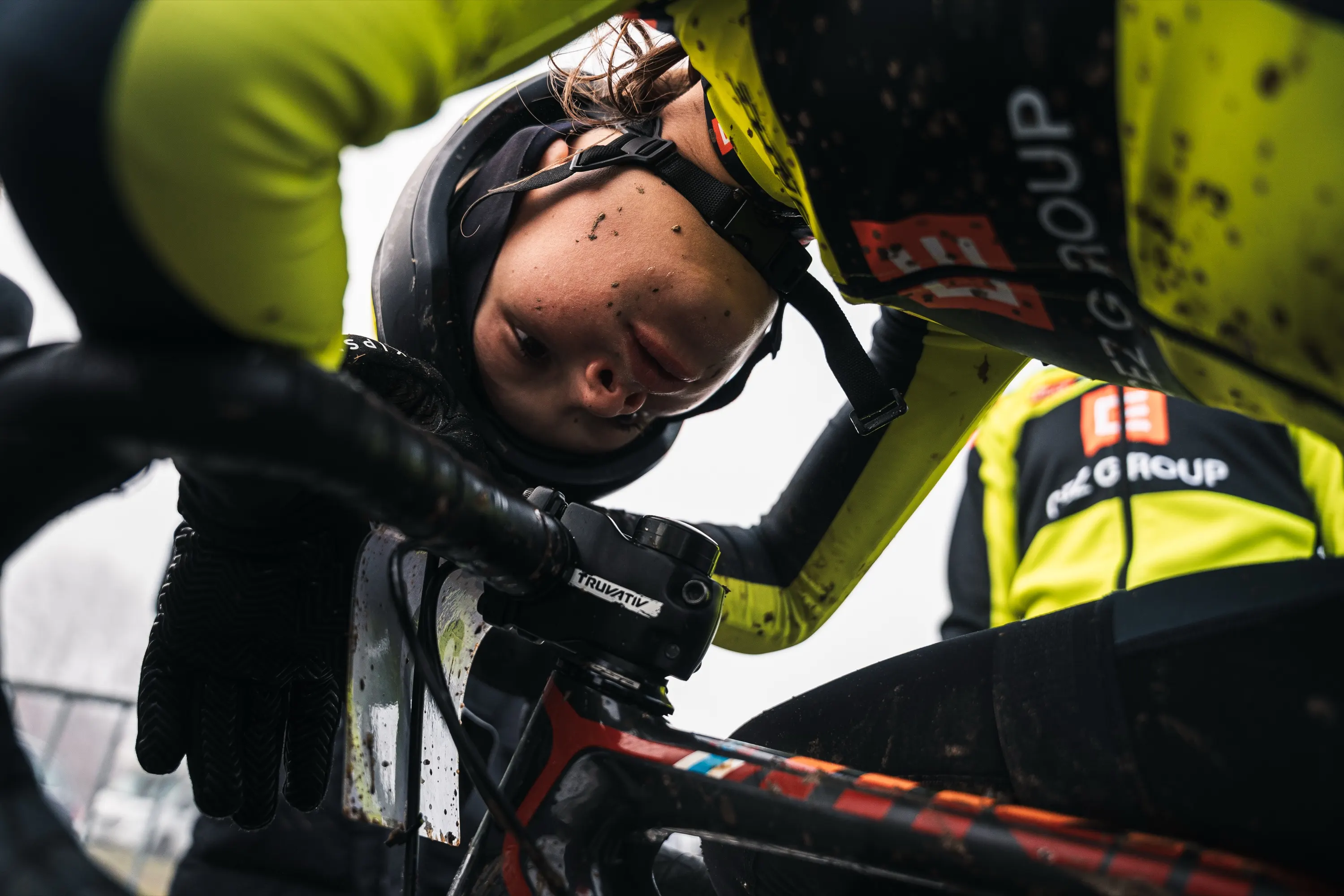 Cyclo Cross Chýnov — photography by Martin Kozojed