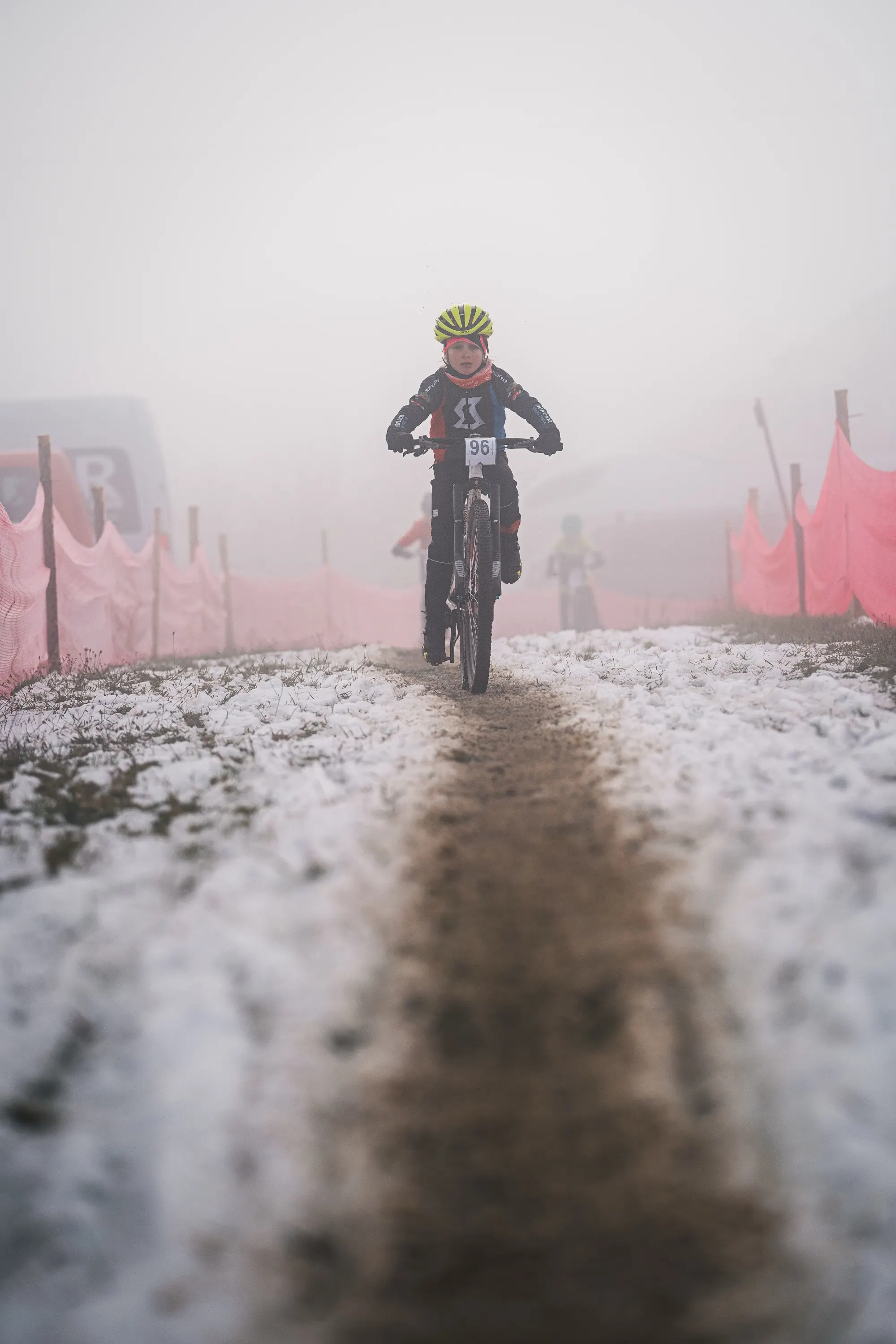 Cyclo Cross Chýnov — photography by Martin Kozojed
